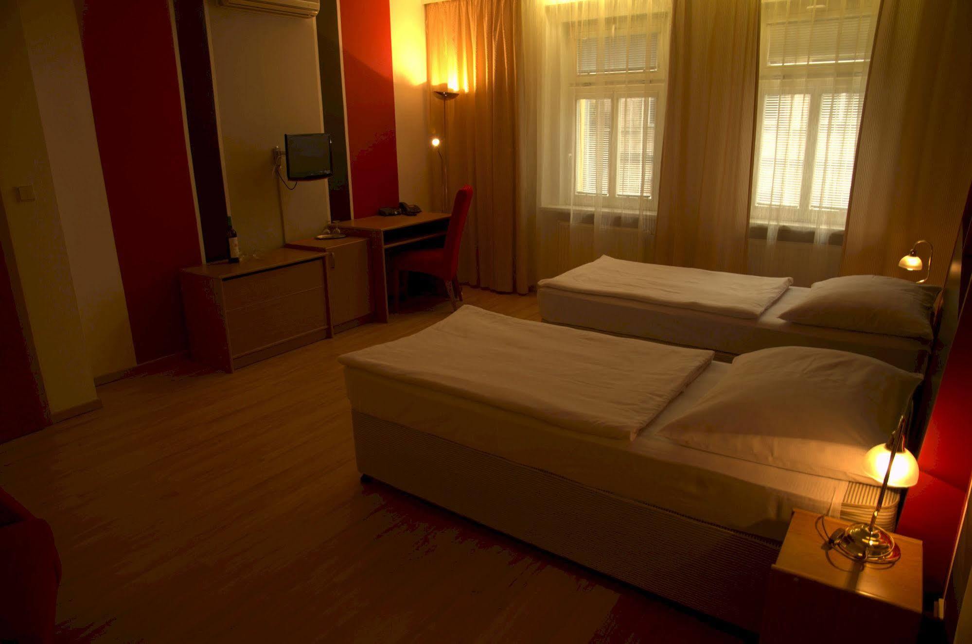 Hotel Payer Teplice Exterior photo